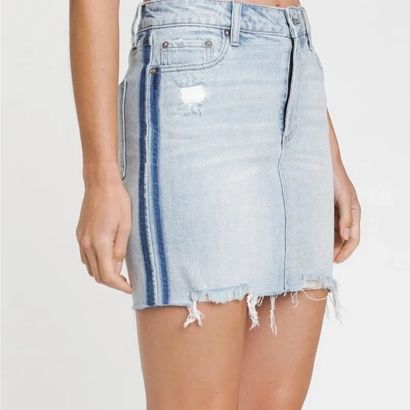 NWT Pistola Jean Cut Off Mini Skirt. 27 - Picture 3 of 16